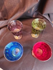 4 piece 5″ tall Noritake wine glass blue, green, purple and red colored