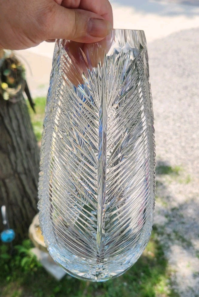 CRYSTAL Cut 10″ Feather Vase GORGEOUS!
