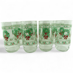 Vintage Christmas Wreath Glasses Set of 8 Holiday Tumblers Holly Bow 6″ Retro