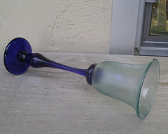 Rick Strini Signed Studio Art Glass Long Stem Wine Glass Blue Green luster 9″