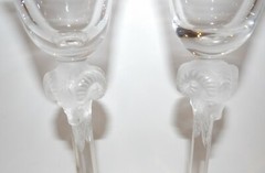 RARE PAIR OF NACHTMANN LICHTCRYSTAL CRYSTAL FROSTED RAM HEAD 10″ WINE GLASSES