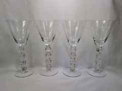 Z Gallerie Glass ZGG1/ Pier 1 Captured Mouth Clear Wine Goblets 9 in Set of 4