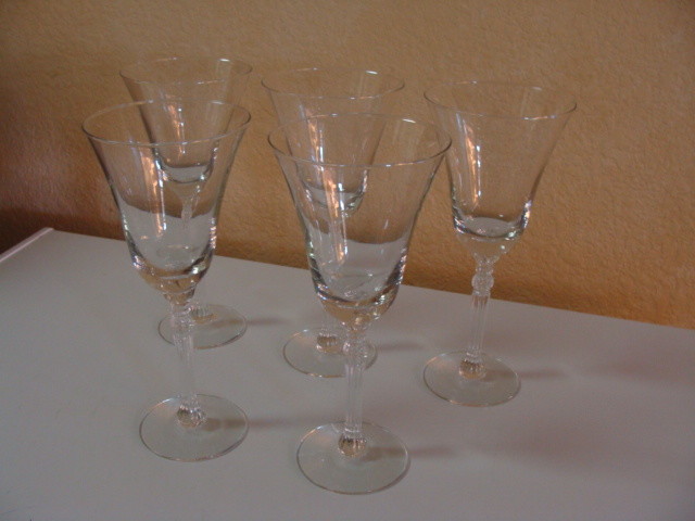 Vtg Glastonbury Lotus Pattern Stem 470 Clear, 5 Water Goblets Glasses 8 1/4″