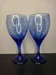 Vintage Libbey Teardrop Pair of (2) Wine/Water Glasses 7.5″ Cobalt Blue Fade