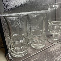 Kings Crown Glasses 2 tall flat bottom/2 short goblets/ 2 tall goblets