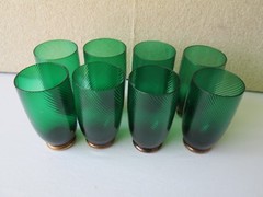 Set 8 Forest Green Swirl Ribbed GOLD feet 5.75″ tall Glasses Tumblers Vintage
