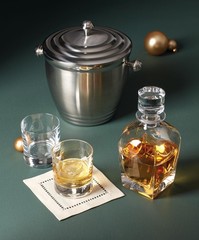 Lenox 885518 Tuscany Classics 3-Piece Whiskey Set