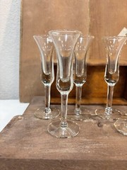 Set 6 Vintage MCM Blown Glass Aperitif Cordial Liquor 1 fl oz? Barware Glasses