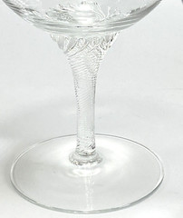 Pretty Twisted Stem Champagne Glasses 5 1/4″ Set of Four