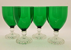 Anchor Hocking 4 Bubble Foot «Boopie» Forest Green 4.5″ Wine or Juice Glasses