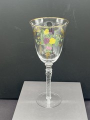 Royal Albert OLD COUNTRY ROSES Water Goblet Wine Glass 8 5/8 Inches Tulip Gold