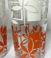 3 Vintage Drinking Glasses Tumblers Leaf 5 3/8″ Tall MCM Retro 12 Oz READ