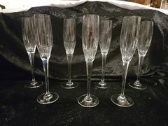 Beautiful Mikasa Arctic Lights Clear 10.75″ Champagne Flutes MINT
