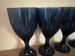 Set 4 Cobalt Dark Blue Noritake Entree Crystal Wine Goblets Glasses 7-3/8″