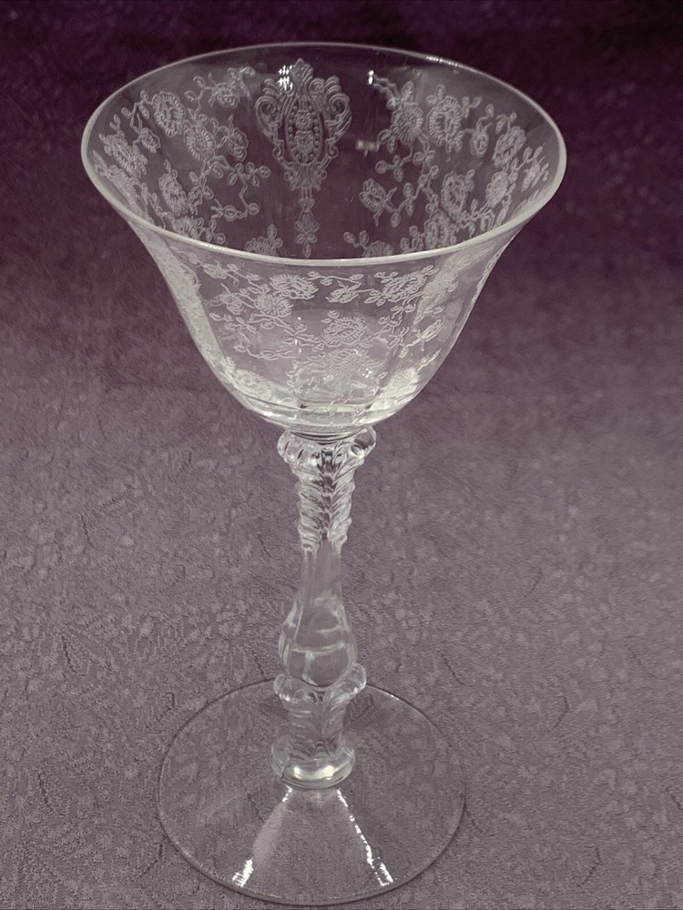 1 Cambridge Crystal Rose Point Liquor Cocktail Glass 6″ Height HOLDS 3 OZ