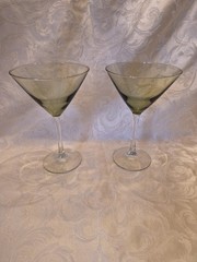 MCM Crystal 7.5in Martini Cosmopolitan Glass Olive Green w/Clear Stem, Set/2 EUC
