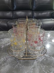 Mcm Starburst Glasses(4) Yellow/white And(4) Red/ White W/ Carrier 1950’s Jelly