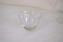MORGANTOWN GLASS 7589 LAURETTE FLOWER COCKTAIL SEAFOOD FRUIT SERVER W/ LINER 2EA
