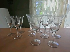 11 VTG Crystal Etched Wine Glasses Elegant Floral Design 2 Sizes