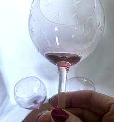 Set of 3 VTG Lenox Crystal «Heather Pink » Balloon Etched Wine Glasses 8-7/8″ T.