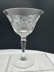 Cordial Goblets Vintage Etched Cocktail Glasses 4 Glasses Flowers And Stems