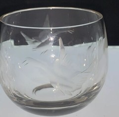 4-ROLY POLY GLASSES W ETCHEDFLYING GEESE & CATTAILS