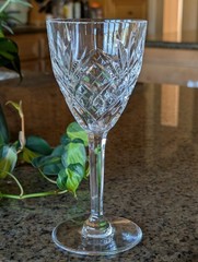 St Louis Chantilly Clear Crystal Burgundy Wine Glass Goblet 7″ Vintage Signed