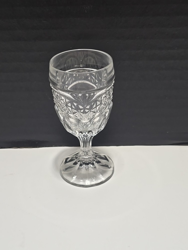 Crystal d’Adriana «LUNA» Cordial Glasses 24% Lead Crystal 3 5/8″ Tall Clear VTG