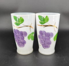 Set of 2 Vintage 50’s Bartlett Collins Frosted Glasses Hand Painted Grape Design