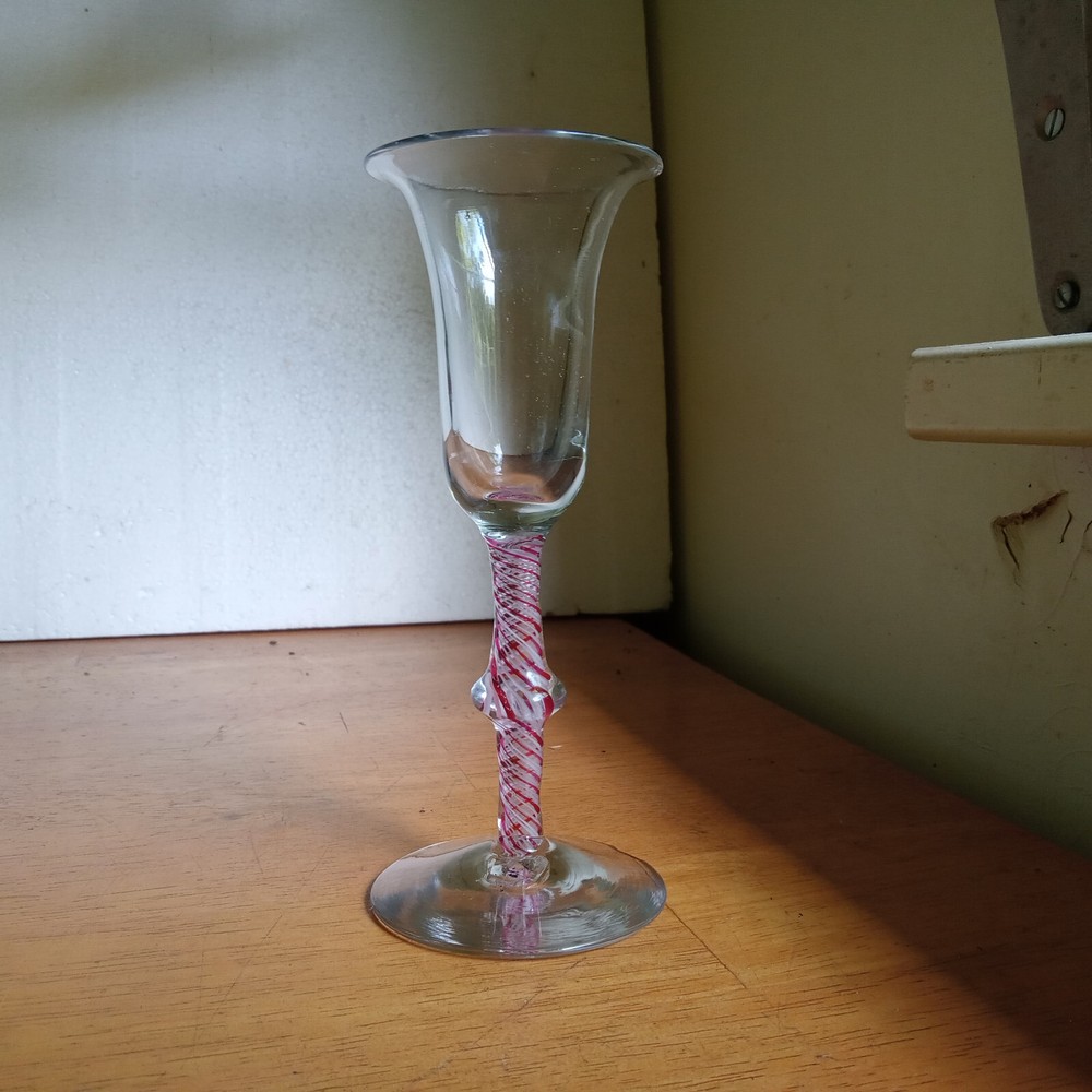 1770s COLONIAL ERA PONTILED FREE BLOWN WINE GLASS RED & WHITE AIR TWIST STEM