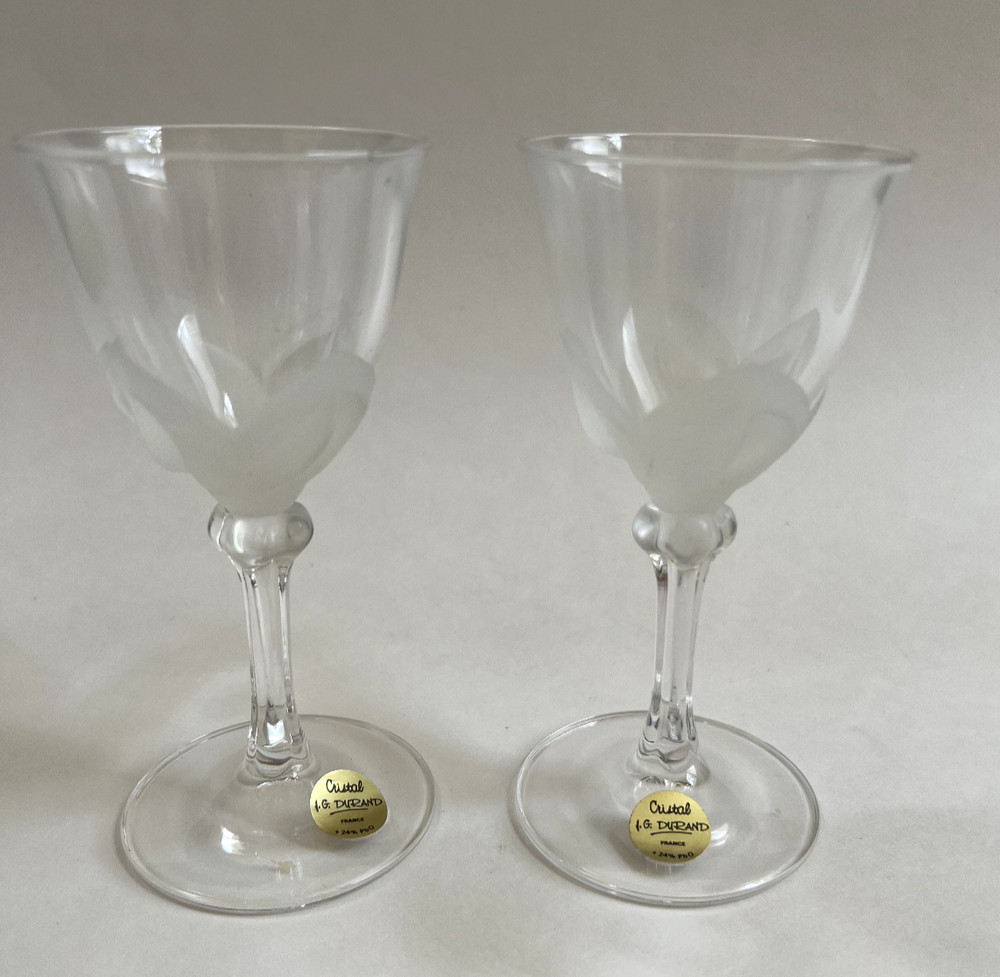 J G Durand Clear Crystal Shot Glasses Florence Frosted Petals 1.5oz (Set of 2)
