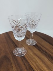 Pair Of Rosses CRYSTAL TYRONE Cut 6.5″ Tall White WINE GLASS Star Base