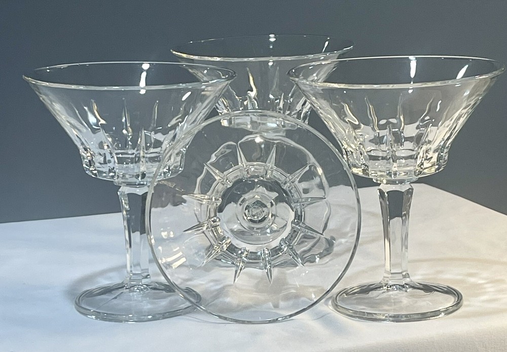 4 Sorrento Champagne Fidenza Vetraria Italy Vintage Italian set of 4 Clear
