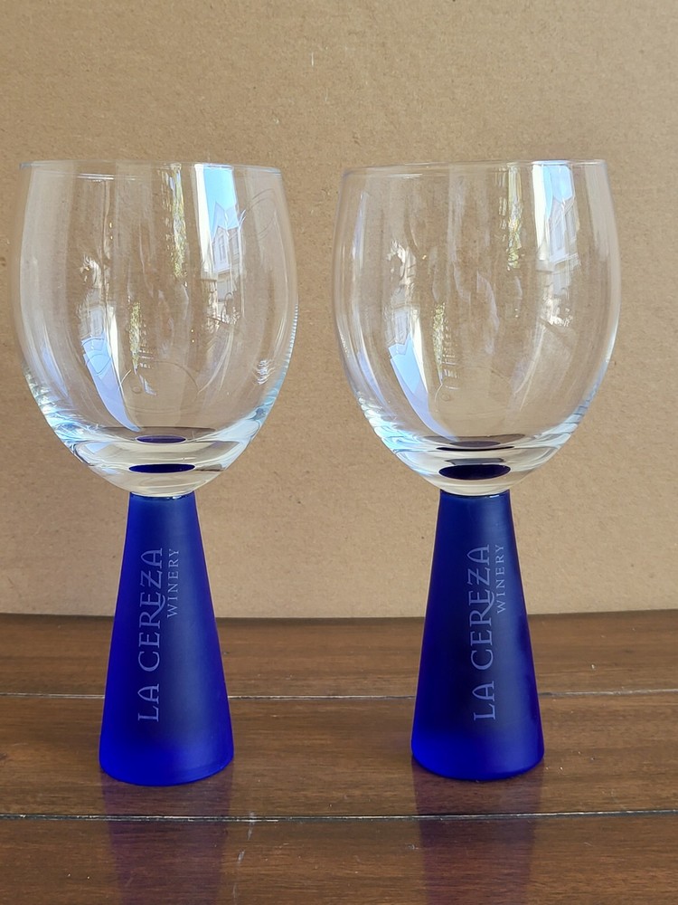 Modernist La Cereza 12oz Wine Glasses – Clear w/Satin Blue Glass Stems – Set 2
