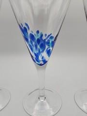 4 – Cobalt Blue Confetti Splash Hand Blown Art Glass Champagne Wine Glasses READ