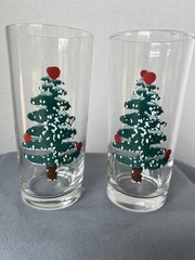 Lot of 2 Retro Anchor Hocking Christmas Trees and Snow Tumbler Glasses. 6 1/4”