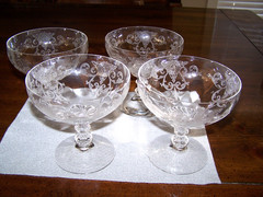 ANTIQUE HIGH QUALITY ETHCHED CRYSTAL FOOTED CHAMPAGNE COUPES: SET OF 4