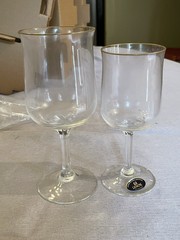 Set of 2 Lenox Crystal INTRIGUE (GOLD TRIM) Water Goblets & 2 Wine Glasses