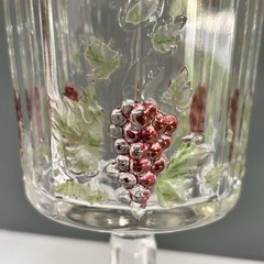 Kokomo Early American Glass Set of 4 Paneled Embossed Grapes #507 Wine Glasses