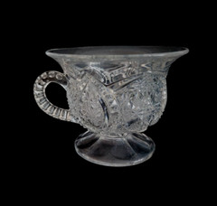 EAPG HIGBEE Clear Glass LEMONADE CUP MUG aka BANNER VARIENT, FLORAL OVAL ca 1909