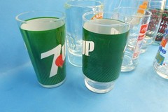 Mixed Lot of Vintage Used Coca Cola Olympics 7-Up Seasons Greetings Houze Cups D
