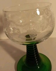 Luminarc France Crystal Goblet W/white Etch Grapevine Green Ribbed Beehive Stem