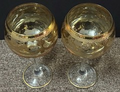 Pair Of Floral Decorative Glass Crystal Wine Champagne Glasses Goblets Cups