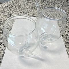 Vampire Wine Glasses, Set of 2 with Built-In Straw, Clear