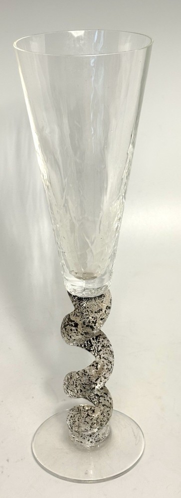 Guy Corrie Union Street Glass 1999 Black Speckled Spiral Champagne Flute