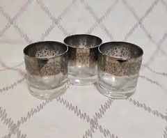 VTG Set of 3 DOROTHY THORPE Silver Fade Glasses Vitreon Queens Lusterware