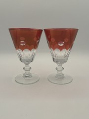 Vtg Cranberry Cut to Clear Glass Water or Wine Goblet – 5 & 7/8″ Tall