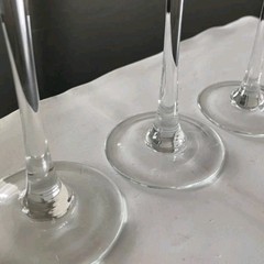 LENOX Heather Pink, Tulip Wine Glass, Blown Glass, Clear Stem, 8-7/8 Tall