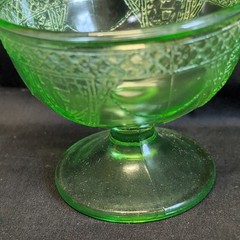 Vintage Lovebirds Uranium Glasses 7