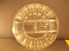 Vintage Smith Glass Co. Pattern #567 Deviled Egg Platte 11″